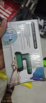 Mini 180° Rotatable Handheld Steam Iron – Foldable Travel Garment Steamer for Quick & Professional Wrinkle Removal - Image 6