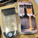 Wall-mounted 1500ml grain storage box for rice, cereal, and dry fruits. Space-saving, easy to use, and perfect for kitchen organization. - Image 4